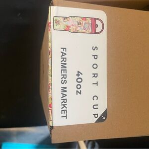 HydroJug 40oz sport Farmers market